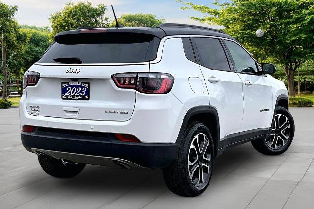 Used 2023 Jeep Compass Limited AWD/4WD image 12