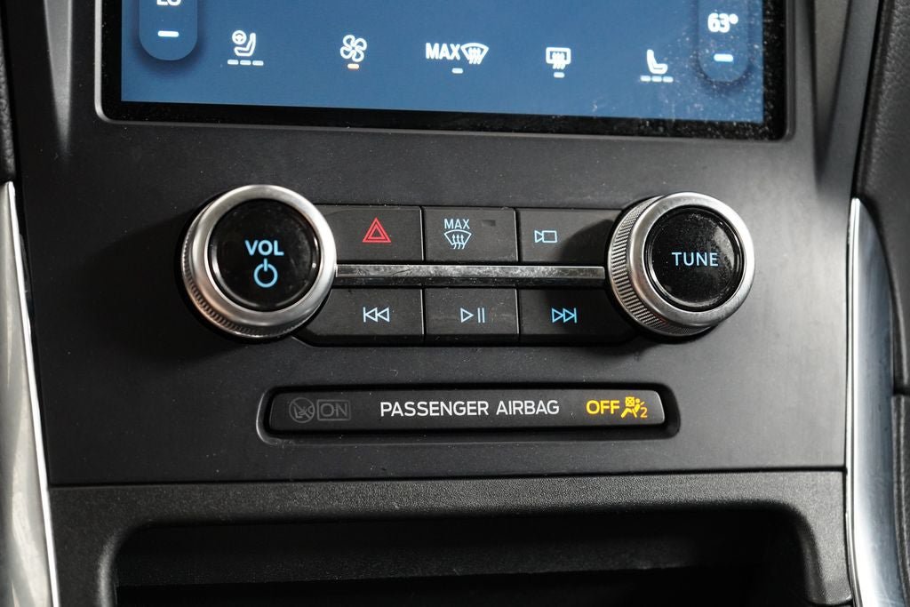 Certified 2023 Ford Edge Titanium AWD/4WD image 21