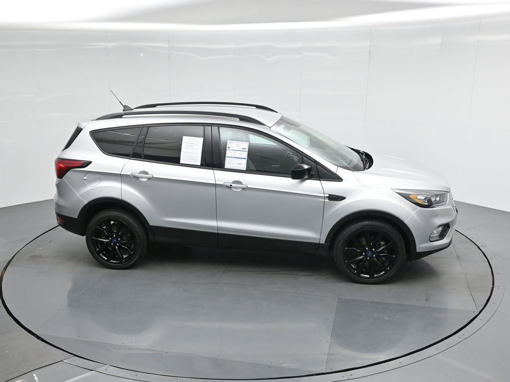 Certified 2019 Ford Escape SE image 11