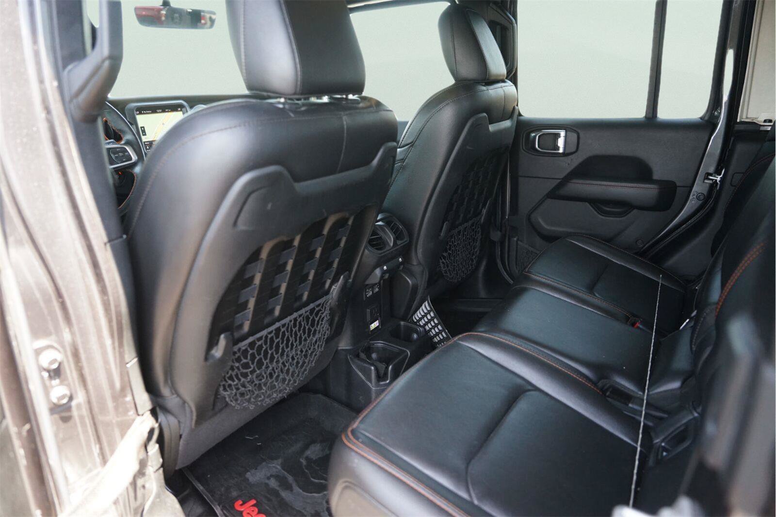 Used 2021 Jeep Gladiator Mojave AWD/4WD image 11