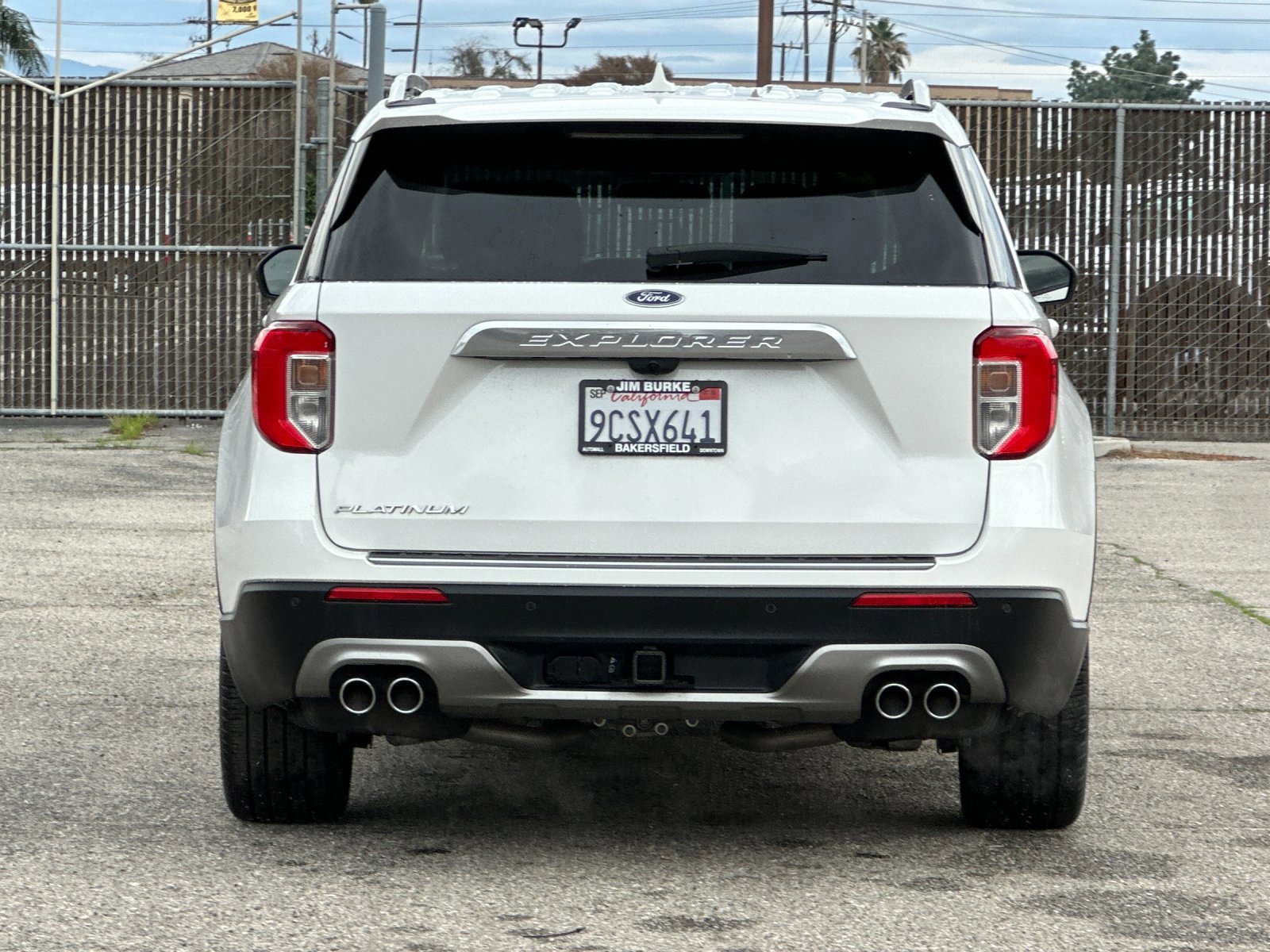 Certified 2022 Ford Explorer Platinum w/ Equipment Group 601A image 4