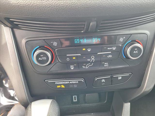Certified 2017 Ford Escape SE image 18
