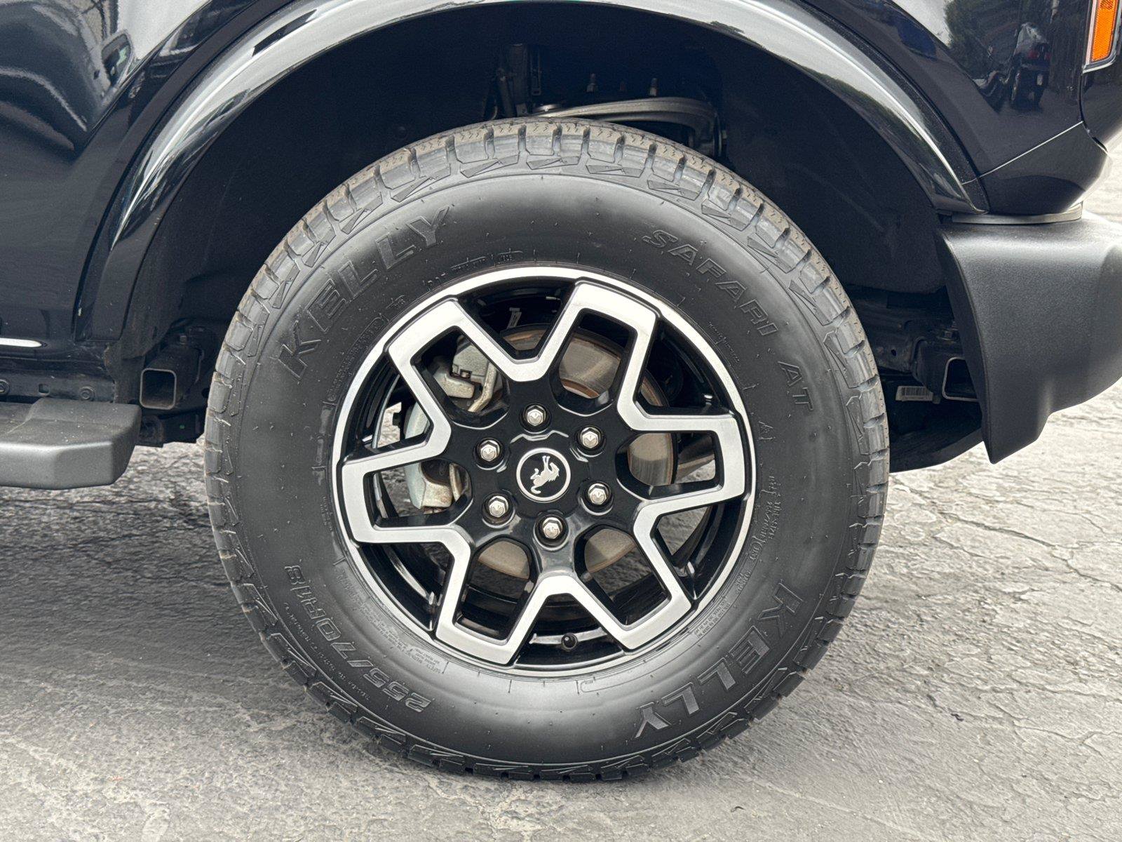 Certified 2023 Ford Bronco Outer Banks AWD/4WD image 6