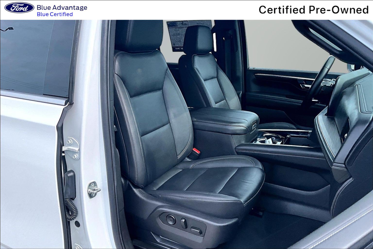 Used 2025 Chevrolet Tahoe LT AWD/4WD image 7