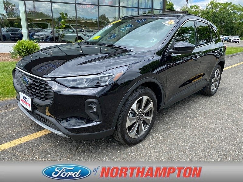 Certified 2025 Ford Escape Platinum