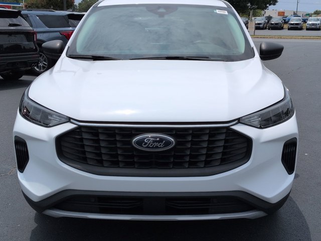 Certified 2023 Ford Escape Active w/ Cold Weather Package FWD image 9