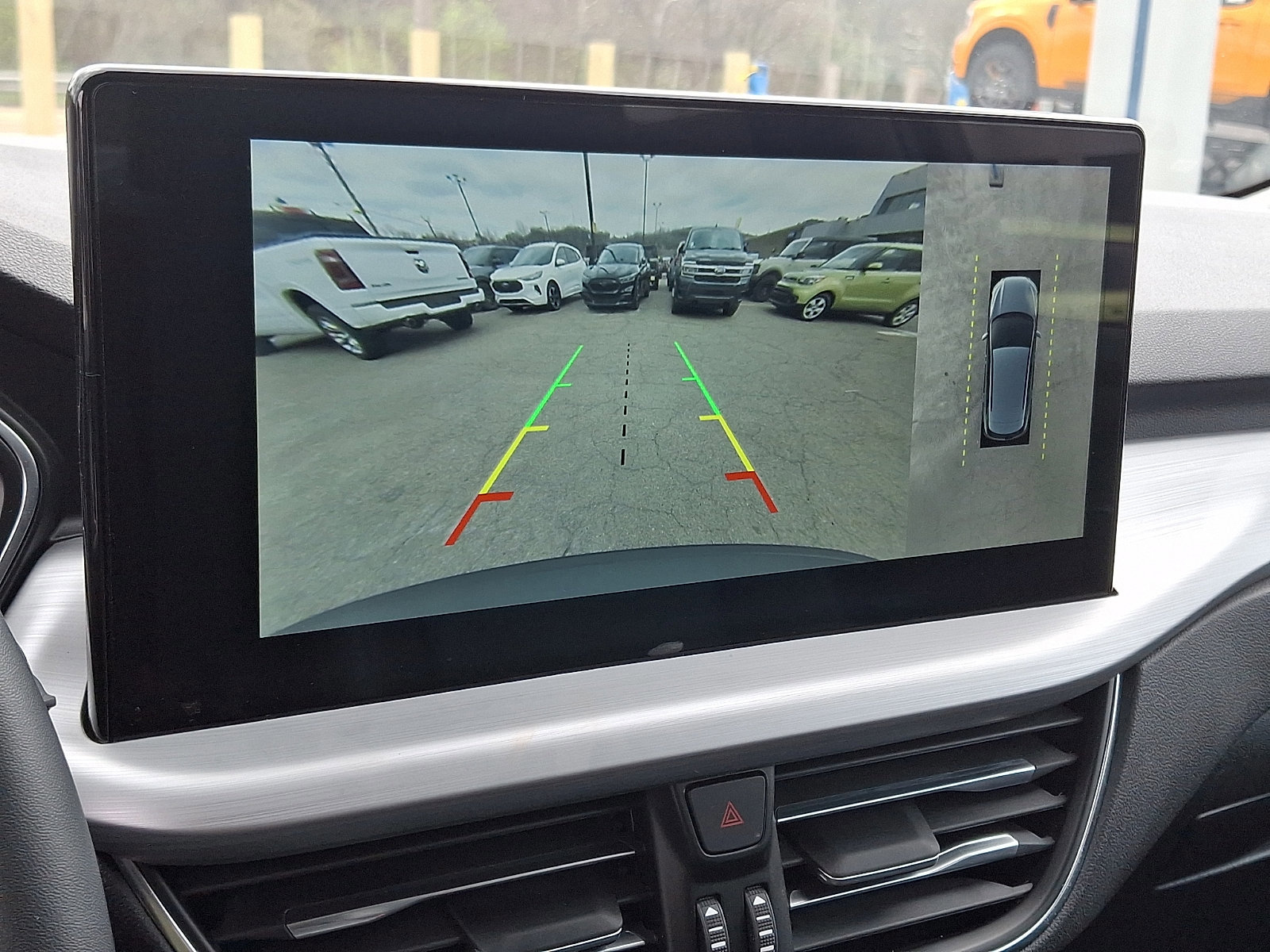 Certified 2024 Ford Escape Platinum image 18