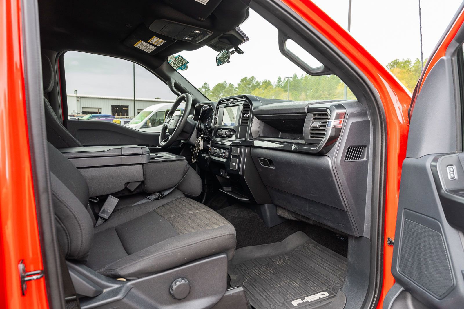 Certified 2022 Ford F150 XL w/ STX Appearance Package image 10