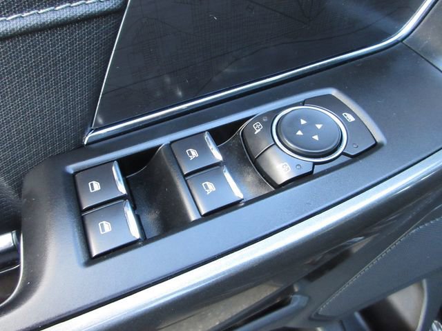 Certified 2022 Ford F150 XLT w/ Equipment Group 302A High image 10