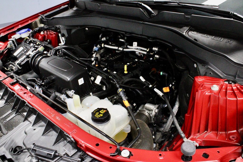 Certified 2022 Ford Explorer XLT w/ Class IV Trailer Tow Package image 14