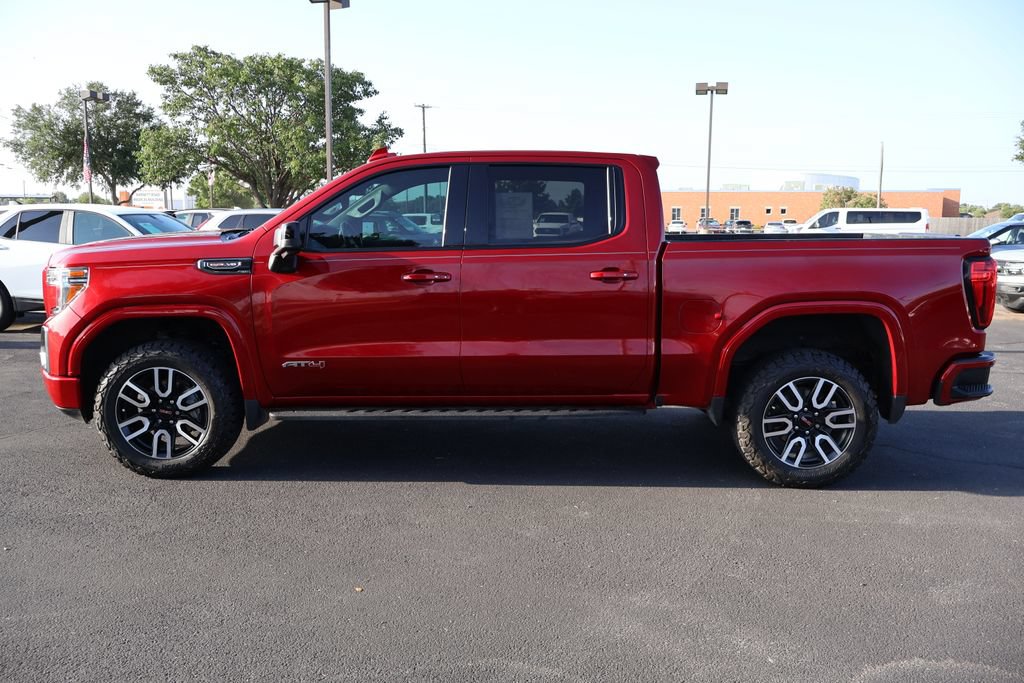 Used 2022 GMC Sierra 1500 AT4 w/ AT4 Preferred Package AWD/4WD image 2