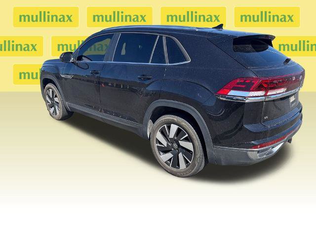 Used 2024 Volkswagen Atlas Cross Sport SE AWD/4WD image 11