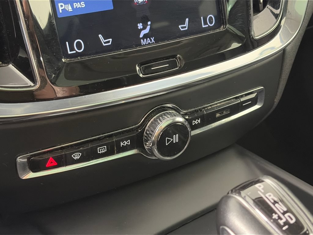 Used 2020 Volvo V60 T5 Cross Country AWD/4WD image 21