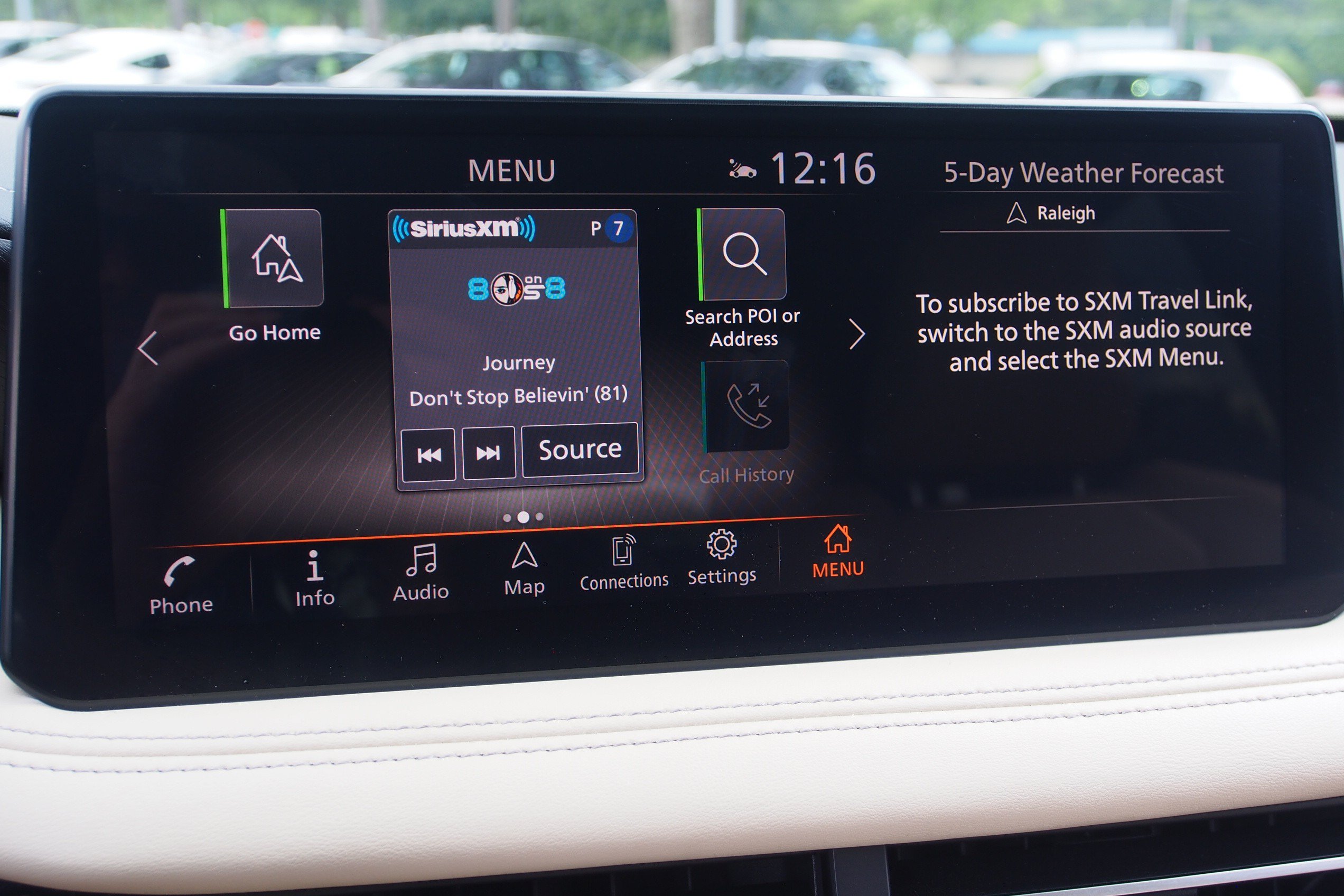 Used 2023 INFINITI QX60 Sensory w/ Cargo Package AWD/4WD image 34