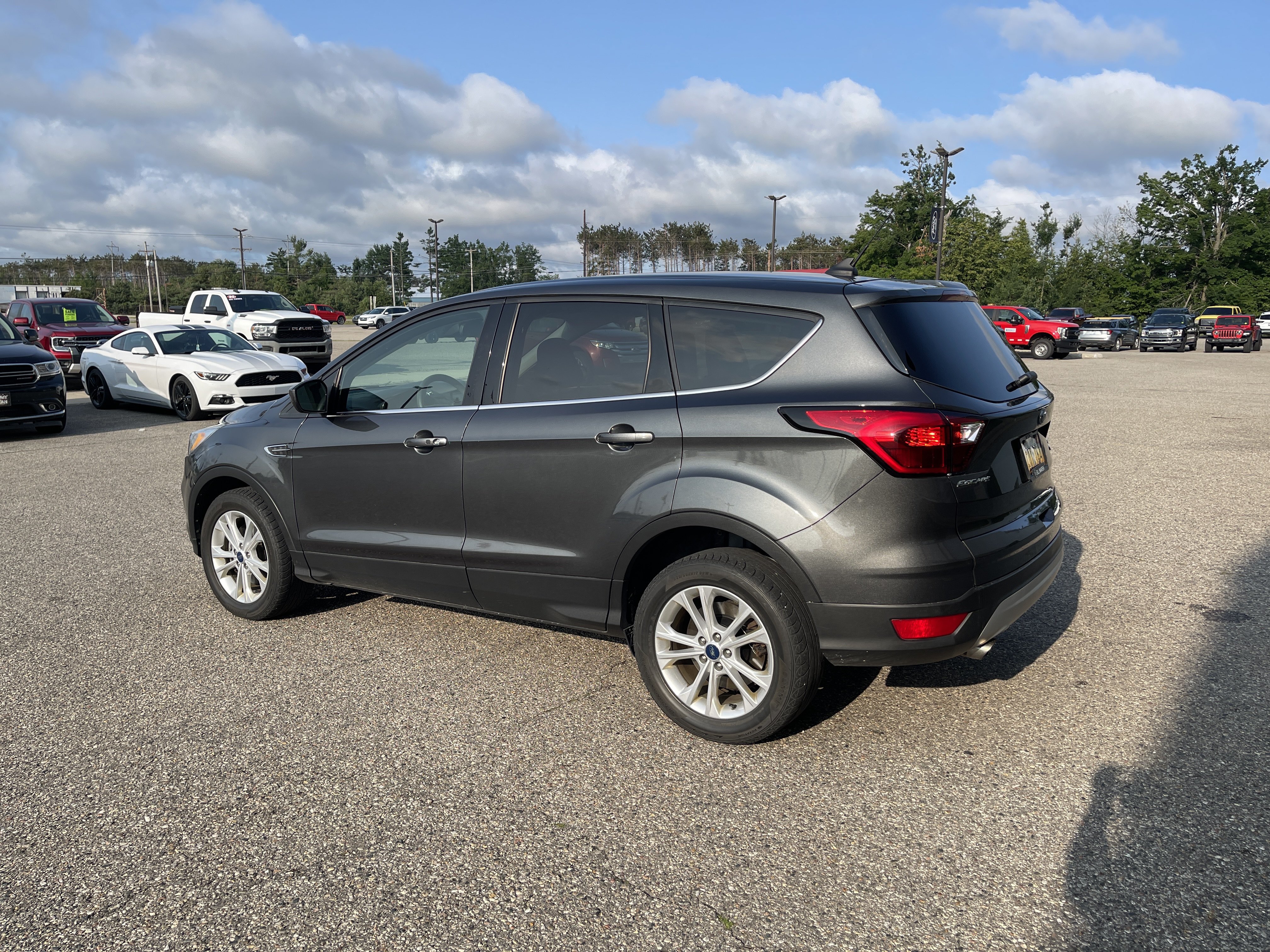 Certified 2019 Ford Escape SE AWD/4WD image 6
