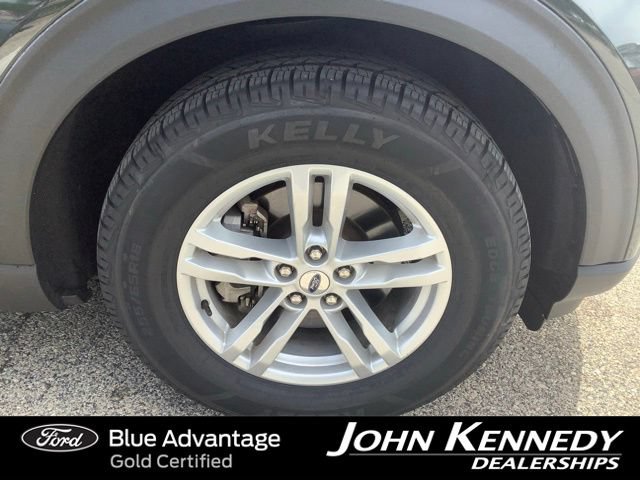 Certified 2022 Ford Explorer XLT w/ Equipment Group 202A AWD/4WD image 39