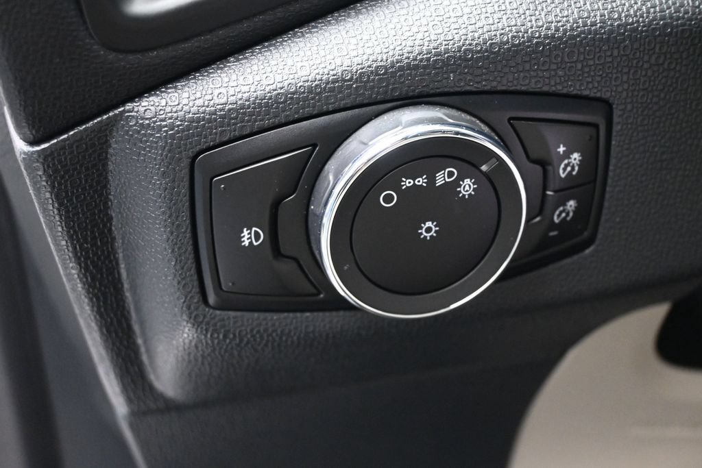 Certified 2019 Ford EcoSport SE w/ SE Convenience Package FWD image 12
