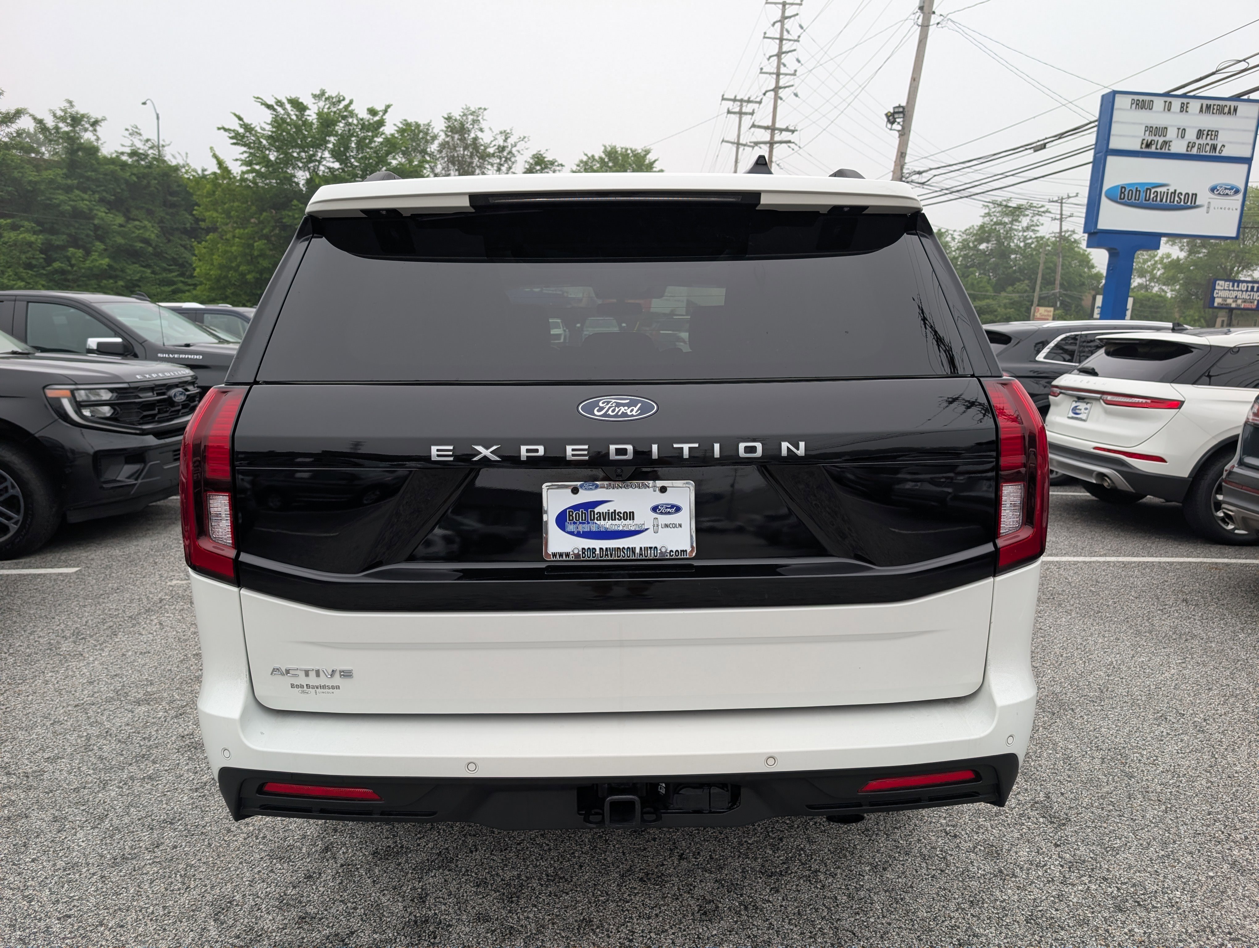 Certified 2025 Ford Expedition Active AWD/4WD image 6