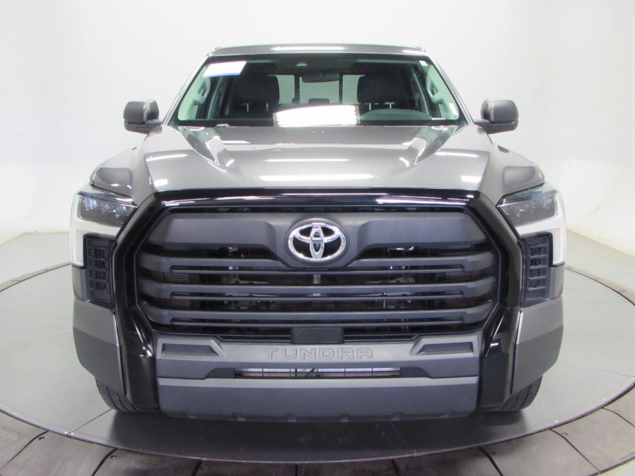 Used 2023 Toyota Tundra SR w/ SR Tow Package RWD image 2