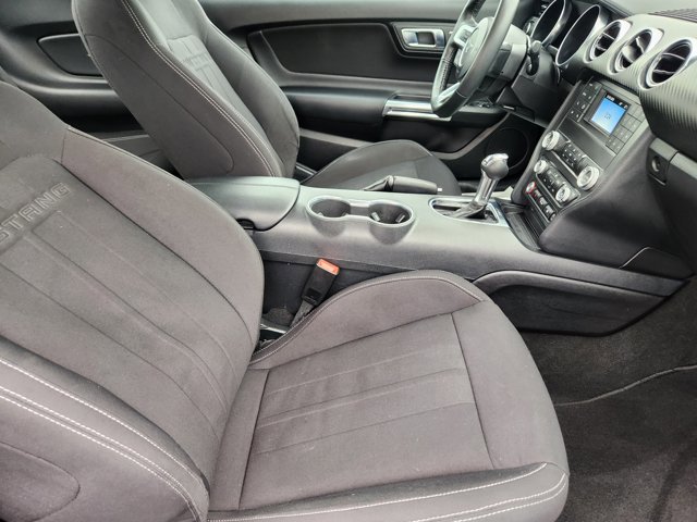 Certified 2022 Ford Mustang Coupe image 13