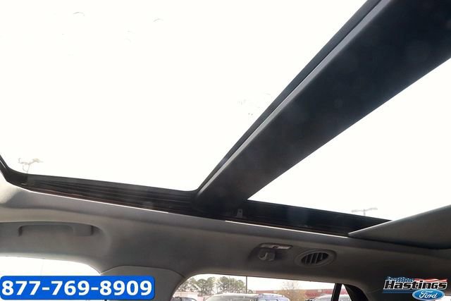 Certified 2022 Ford Explorer XLT w/ Equipment Group 202A image 31