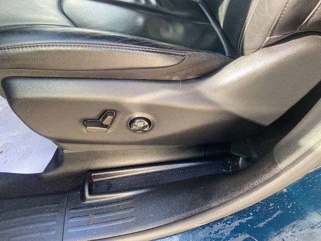 Used 2022 Chrysler Pacifica Touring-L w/ S Appearance Package image 9