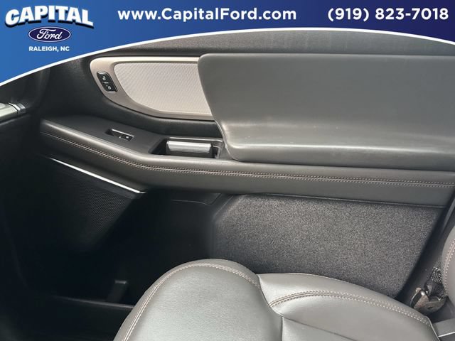 Certified 2025 Ford Expedition Active AWD/4WD image 28