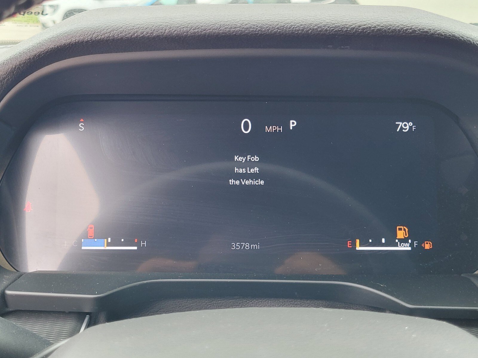 Used 2025 Jeep Grand Cherokee L Laredo image 29