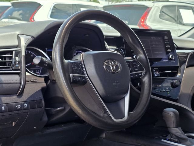 Used 2022 Toyota Camry LE FWD image 21