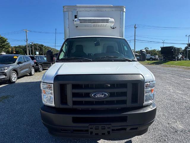 Certified 2023 Ford E-350 and Econoline 350 Super Duty w/ Power Windows & Locks Group RWD image 2