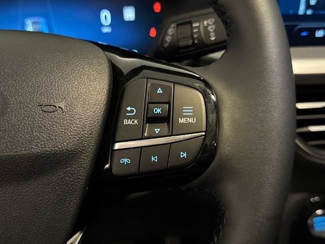 Certified 2025 Ford Escape SE w/ PHEV Premium Package image 23