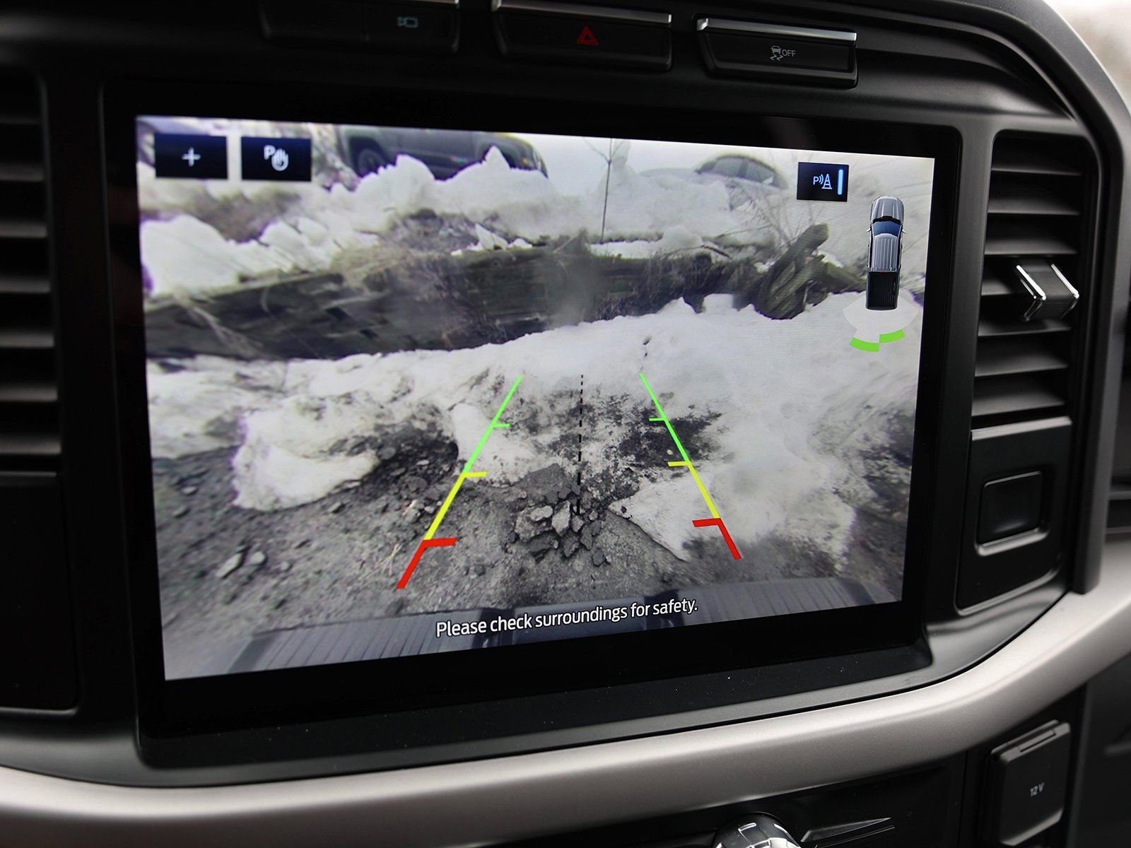 Certified 2022 Ford F150 XLT w/ Equipment Group 302A High image 26