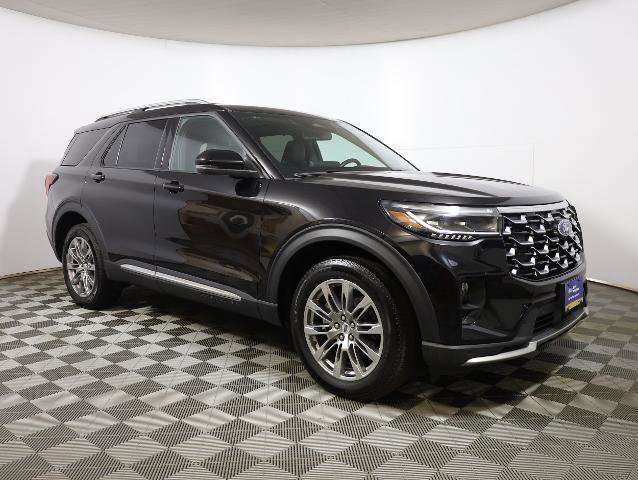 Certified 2025 Ford Explorer Platinum AWD/4WD image 5