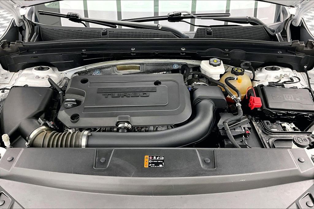 Used 2023 Buick Envision Preferred AWD/4WD image 10