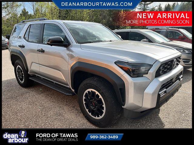 Used 2025 Toyota 4Runner TRD Off-Road Premium AWD/4WD image 2