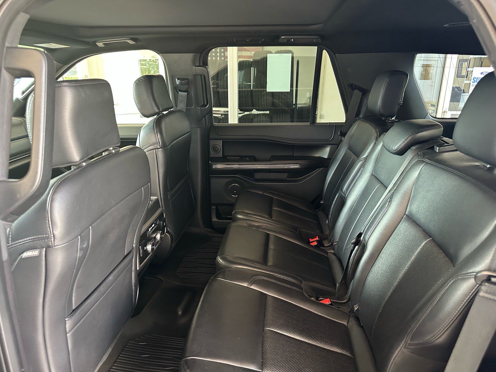 Certified 2019 Ford Expedition XLT w/ Equipment Group 202A AWD/4WD image 22