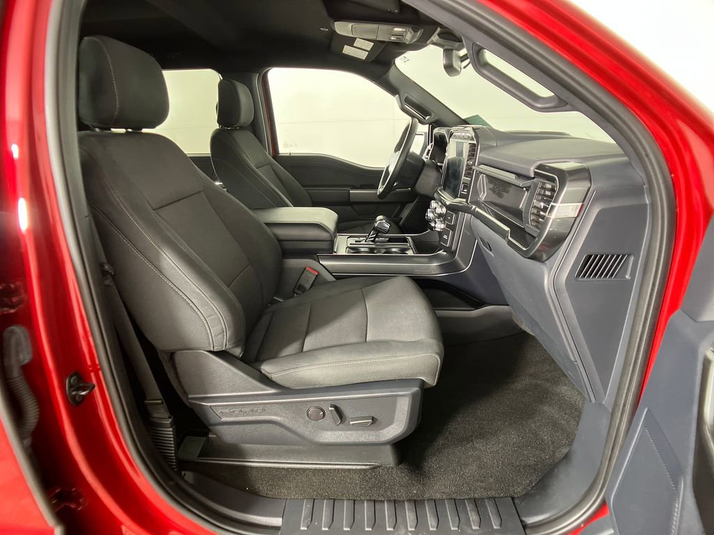 Certified 2022 Ford F150 XLT w/ Equipment Group 302A High image 7