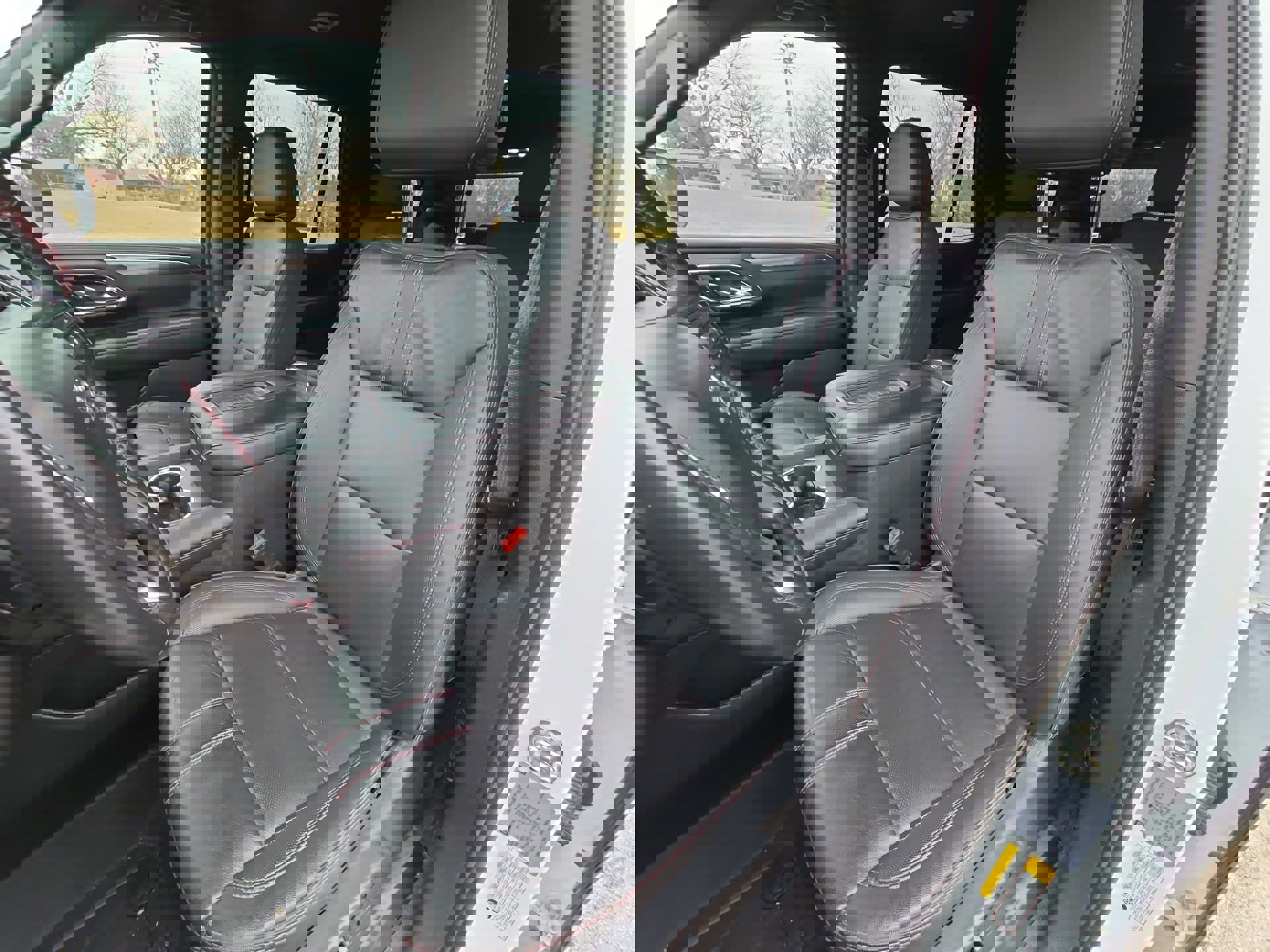 Used 2022 Chevrolet Tahoe RST w/ Luxury Package image 11