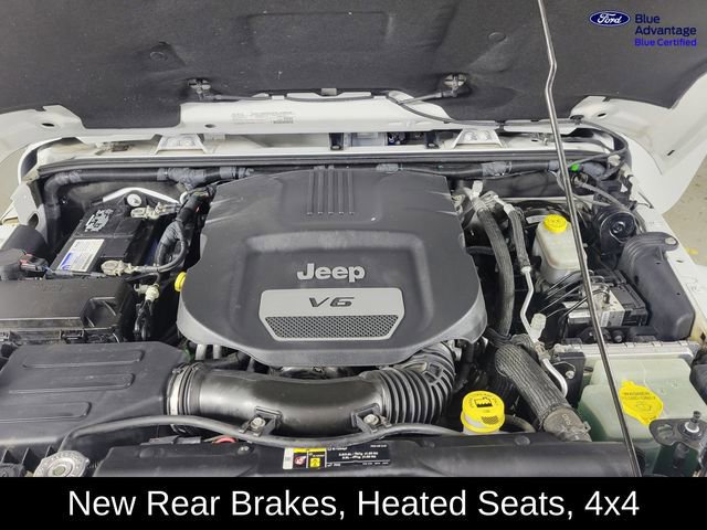 Used 2017 Jeep Wrangler Sahara w/ Connectivity Group image 33