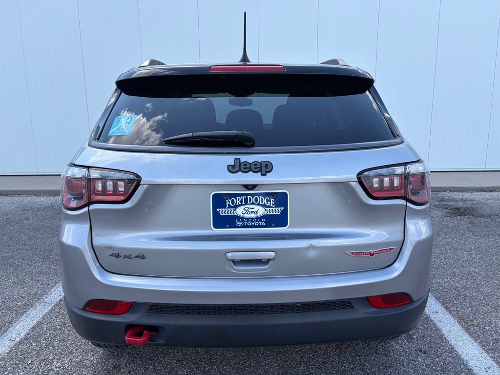 Used 2020 Jeep Compass Trailhawk AWD/4WD image 6