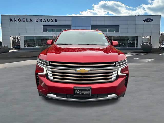 Used 2024 Chevrolet Tahoe High Country AWD/4WD image 2