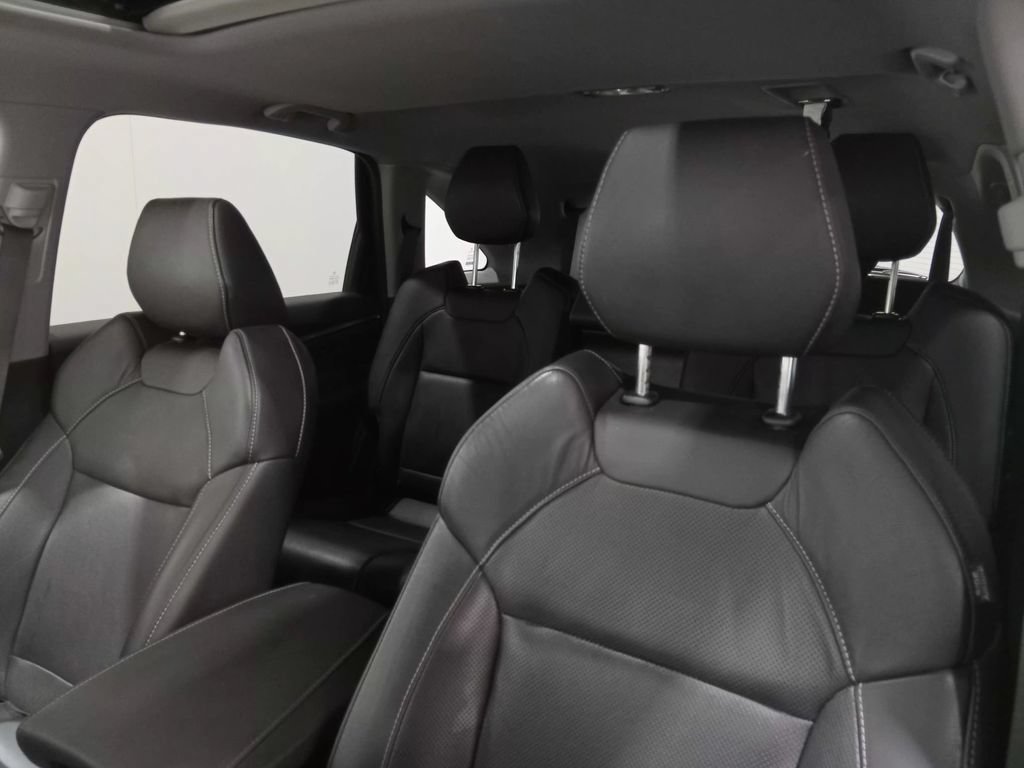 Used 2020 Acura MDX SH-AWD w/ Technology Package image 16