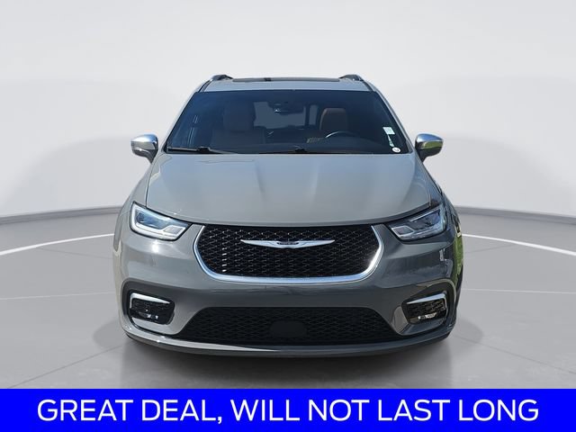 Used 2022 Chrysler Pacifica Pinnacle AWD/4WD image 8