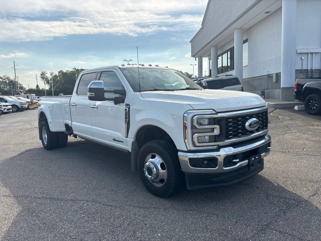Certified 2024 Ford F350 King Ranch w/ Chrome Package AWD/4WD image 1