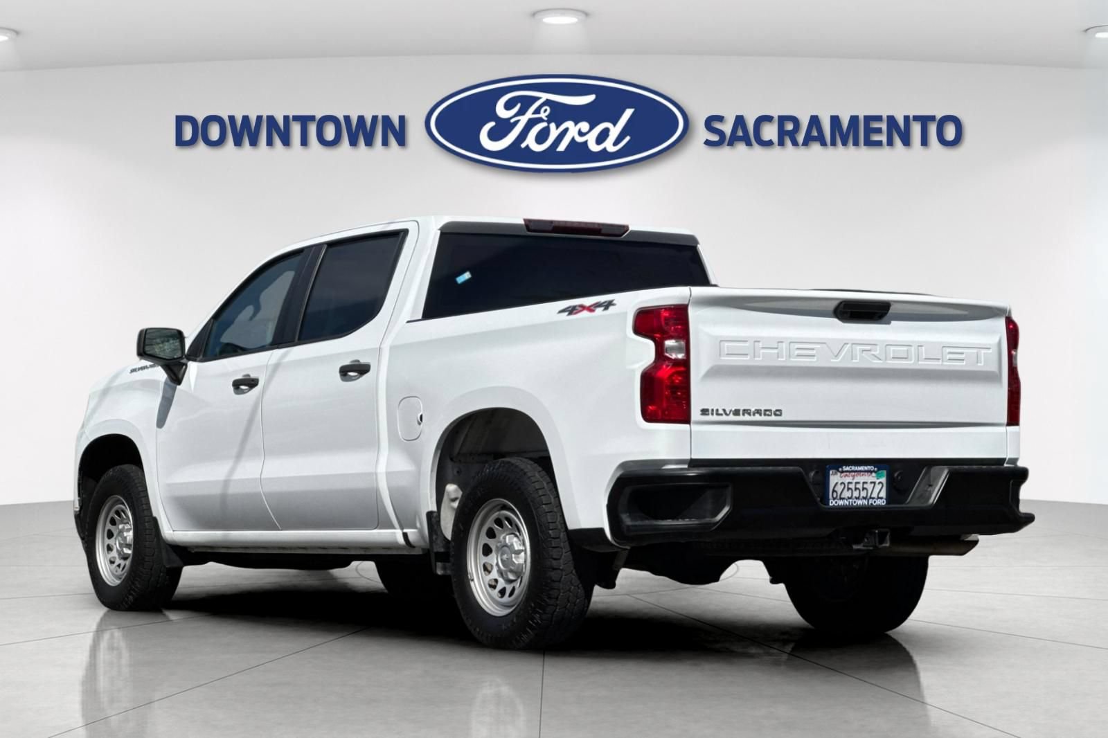 Used 2020 Chevrolet Silverado 1500 W/T w/ Trailering Package AWD/4WD image 8