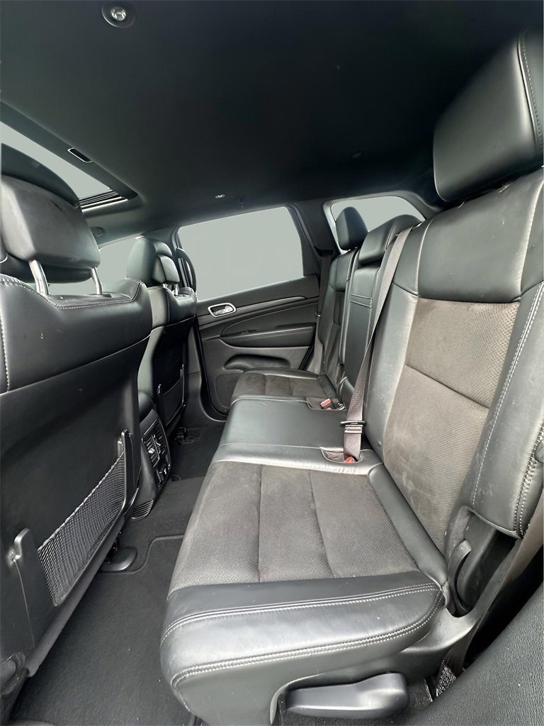 Used 2021 Jeep Grand Cherokee Laredo X image 13