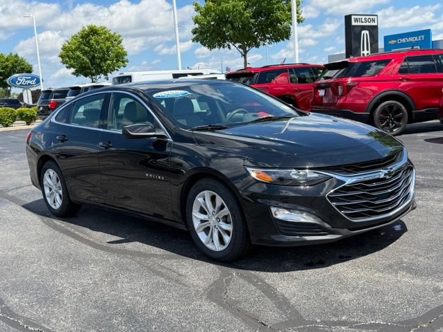 Used 2024 Chevrolet Malibu LT FWD image 2
