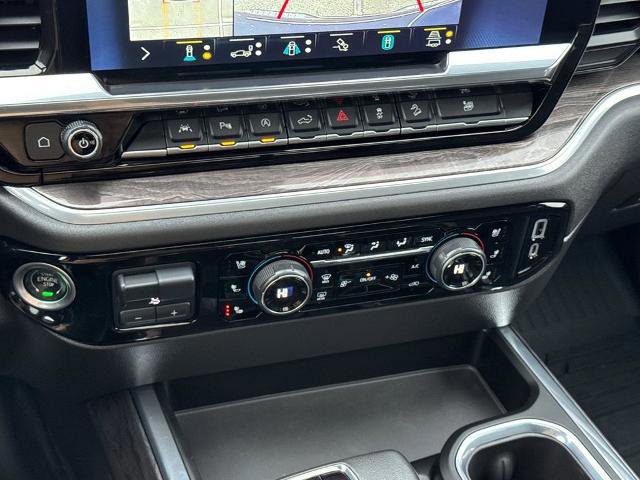 Used 2022 Chevrolet Silverado 1500 LTZ w/ Technology Package image 18