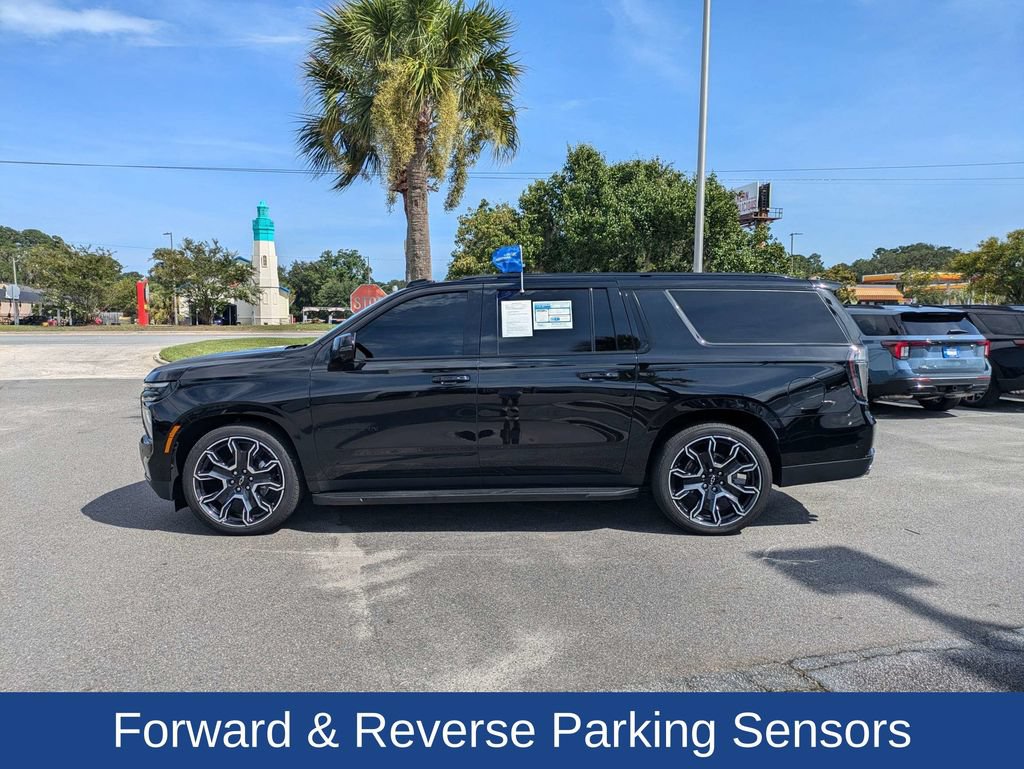 Used 2026 Chevrolet Suburban RST w/ RST Capability Package AWD/4WD image 8