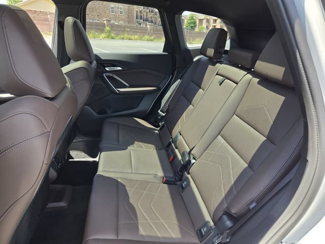 Used 2025 BMW X1 xDrive28i AWD/4WD image 12